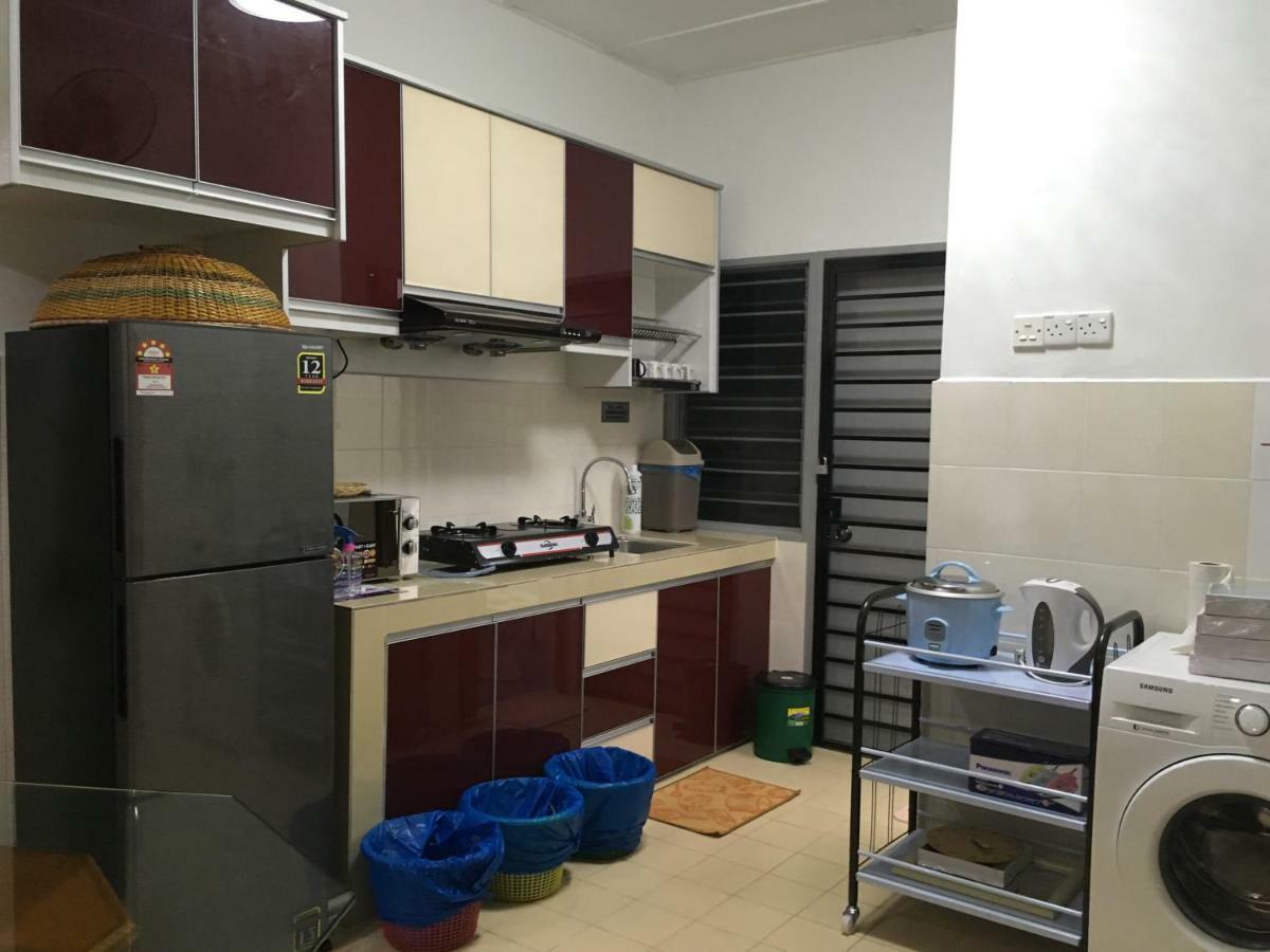 Villa Permata Impian Bangi Exterior foto