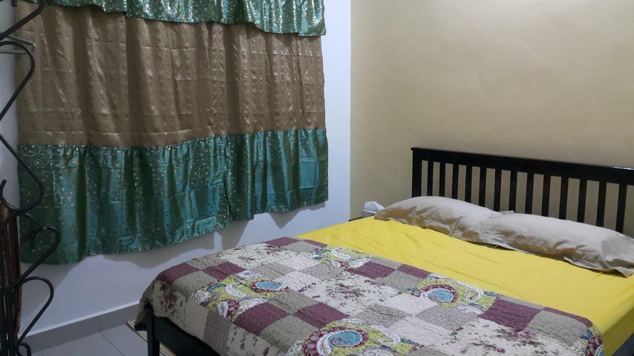 Villa Permata Impian Bangi Exterior foto